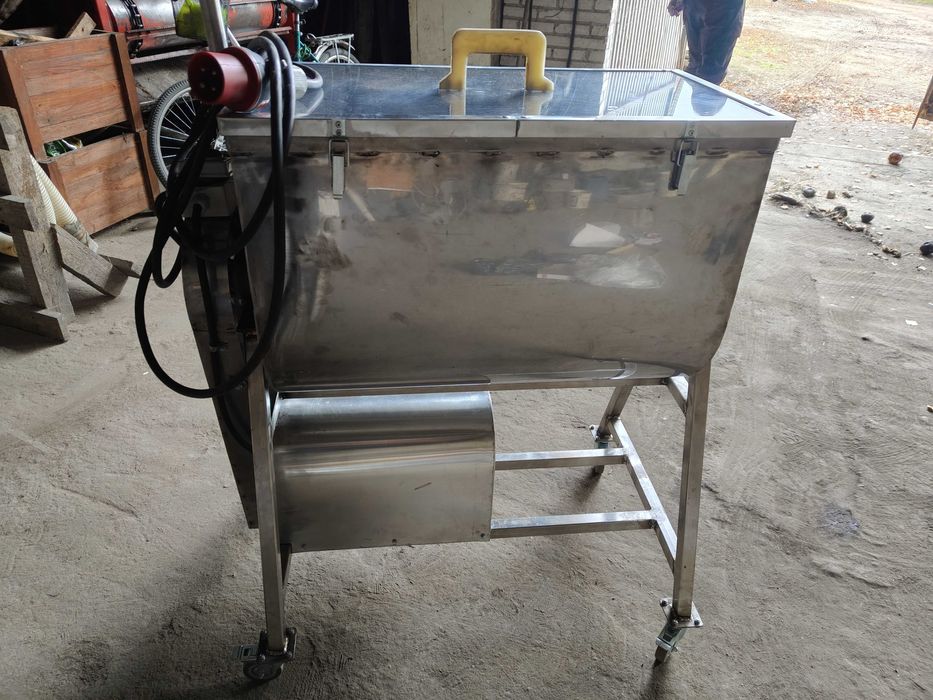 Mieszałka do mięsa, kiełbasy