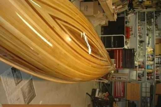 Lakier jachtowy poliuretanowy na jachty łódki bezbarwny 1,5 litra