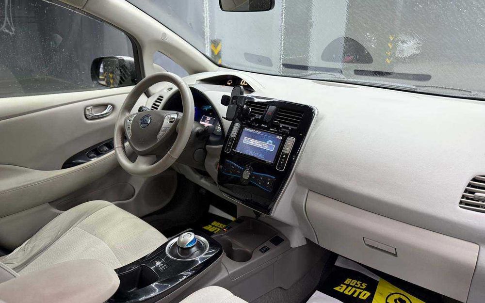 Nissan Leaf 2013