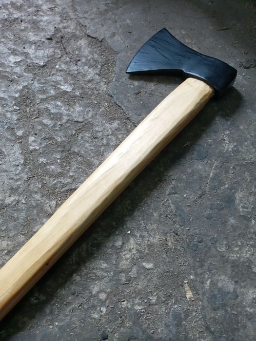 Топорик. Небольшой. Б/у.