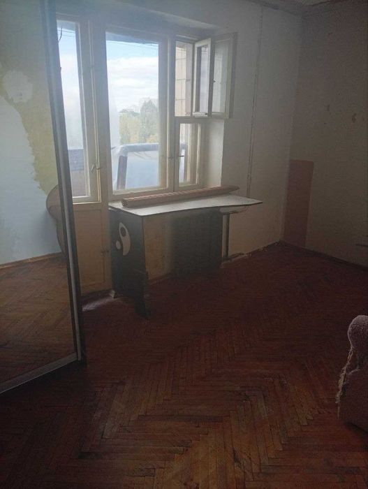 Сдам 2 кімнати в 3 кімнатной квартирі без хозяїв