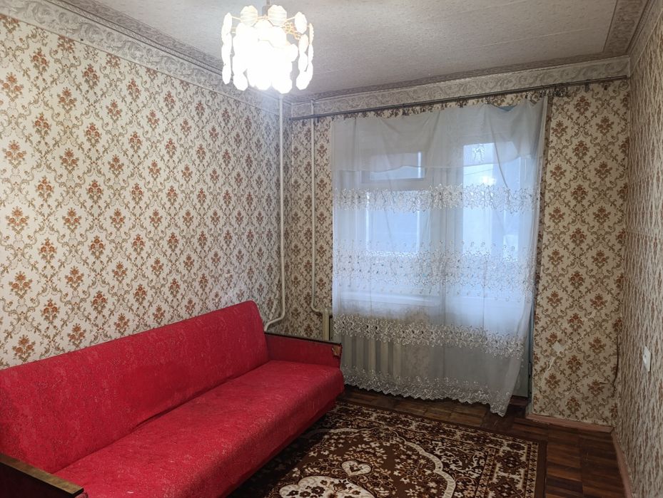 Оренда 3-х кімн.кв. 7/9 без меблі (Космос)