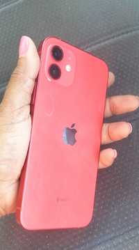 iPhone 12 vermelho