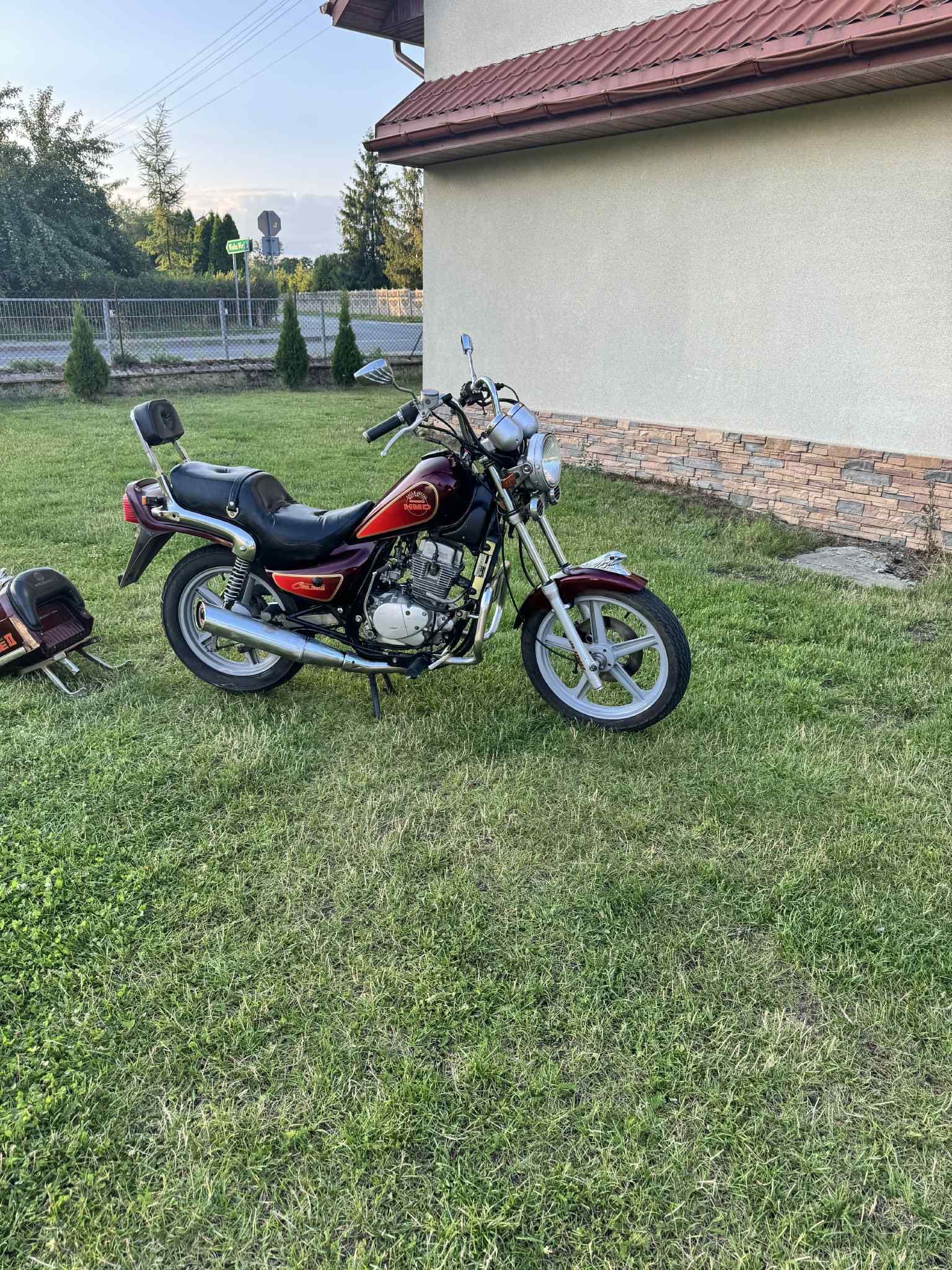 Hyosung cruise 2 125 kat B chopper