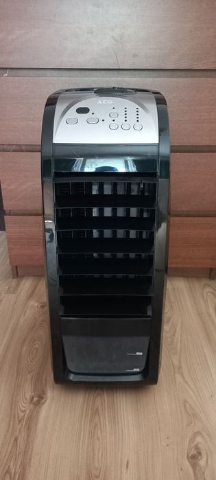 Klimatyzator podłogowy AEG