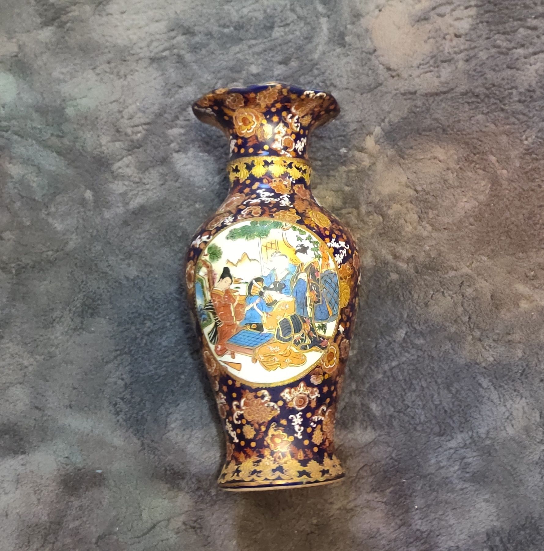 Wazon granatowy chińska porcelana