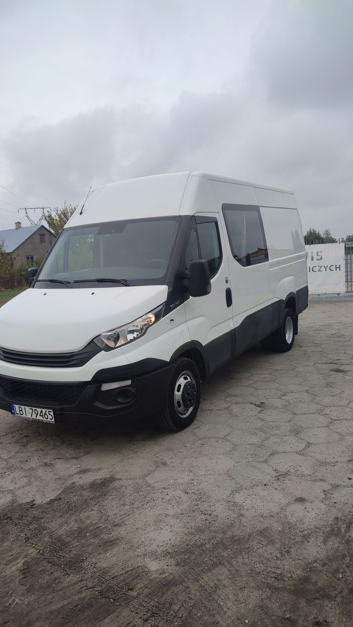 Iveco daily 35-140 brygadówka 7 os bliźniak 2018 rok