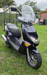 Skuter Aprilia Leonardo 125 - Mały przebieg