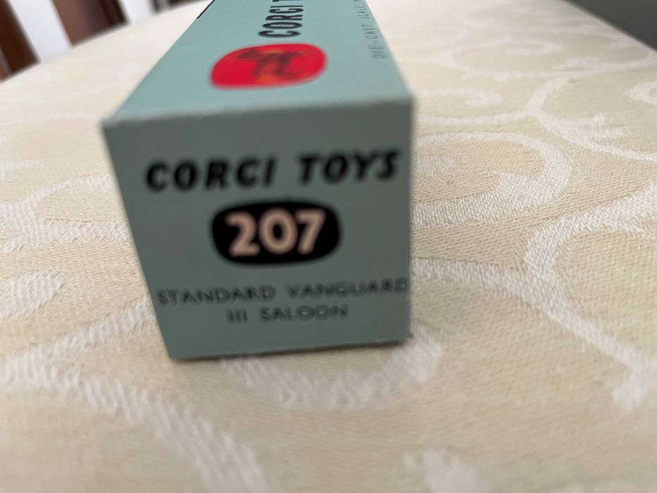 Caixa de reprodução para Corgi Toys 207 Standard Vanguard esc. 1:43