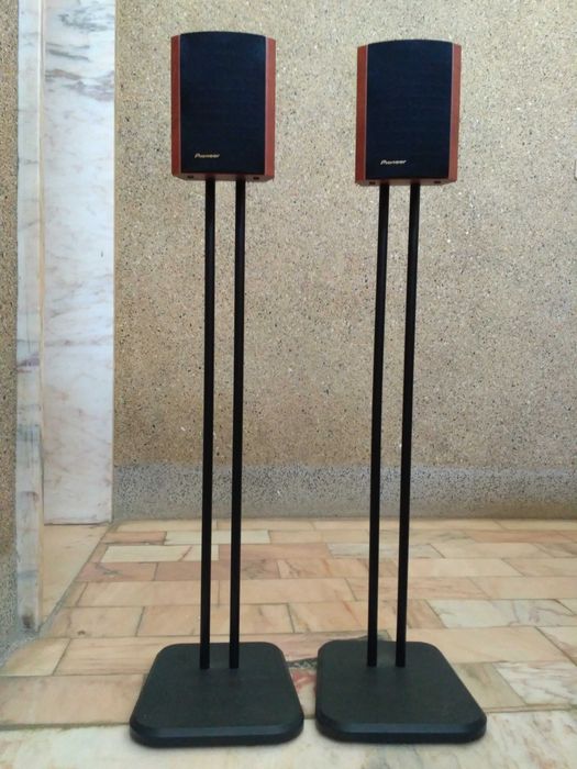 Colunas Pioneer Central e Sorround