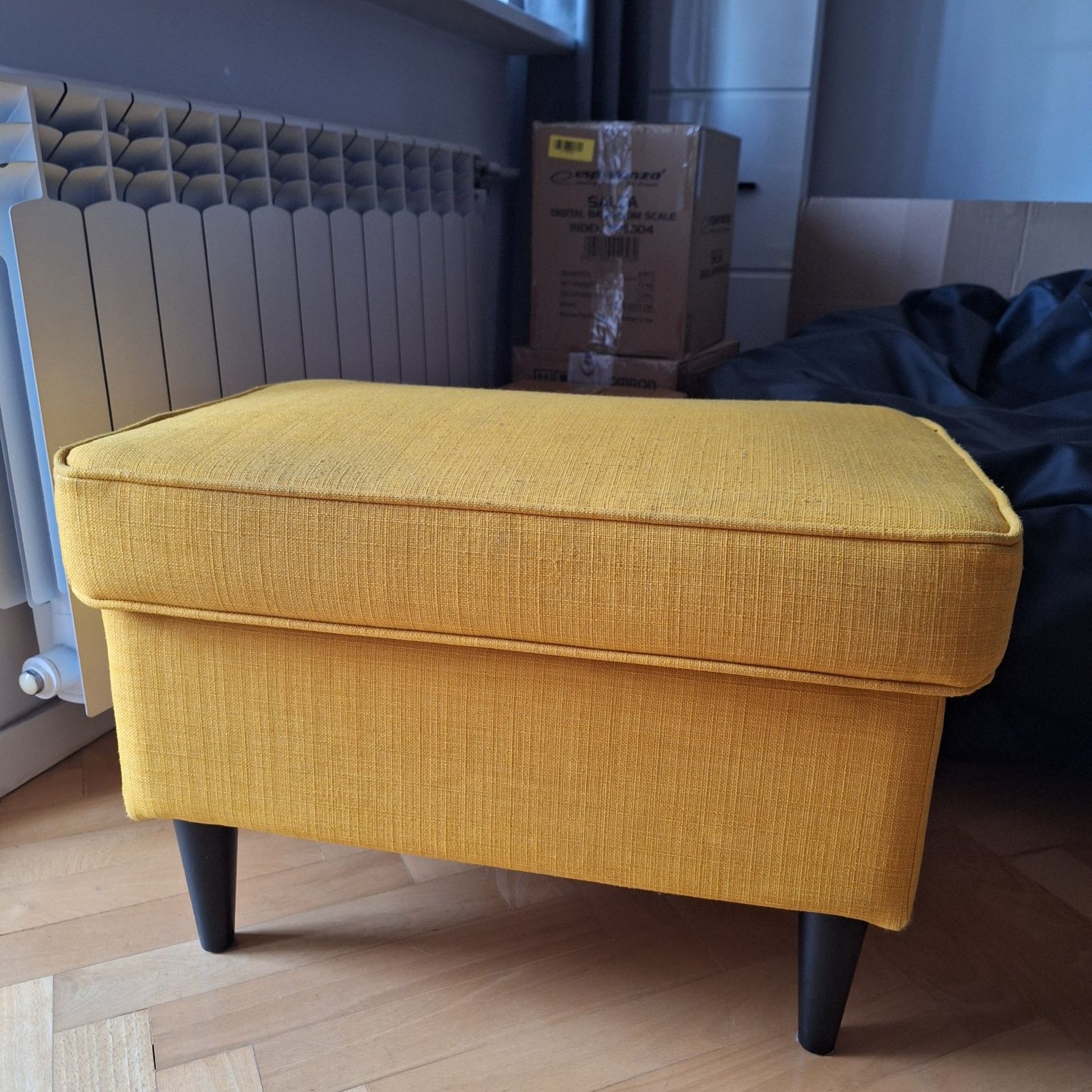 Ikea strandmon podnóżek