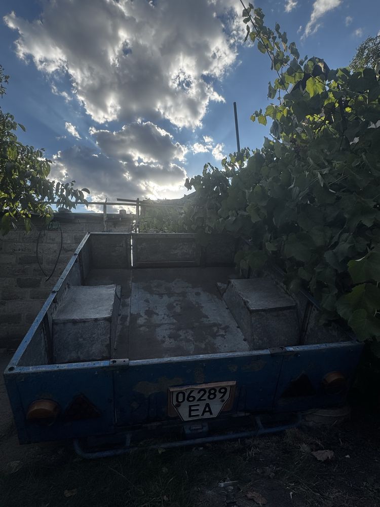 Продам прицеп до легкового авто