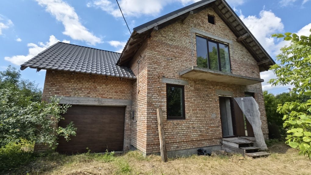 Будинок з частковим ремонтом Дітківці
