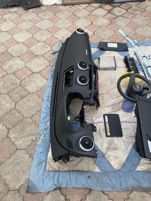 Разборка Ауді а3 2020 року, руль, торпеда, подушка, блок клімата, кпп