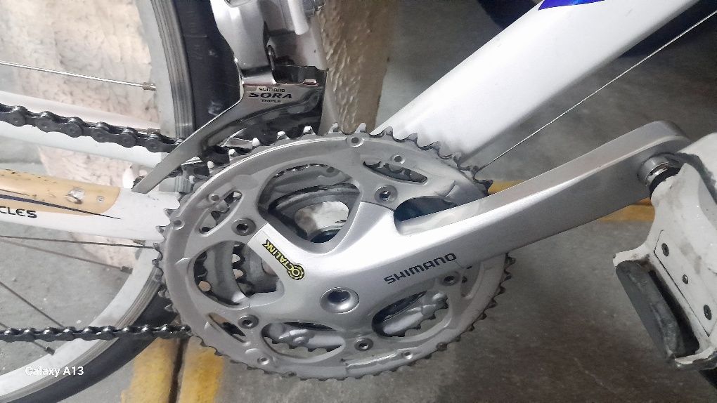 Vendo bicicleta de estrada marca Berg fuego 7.5