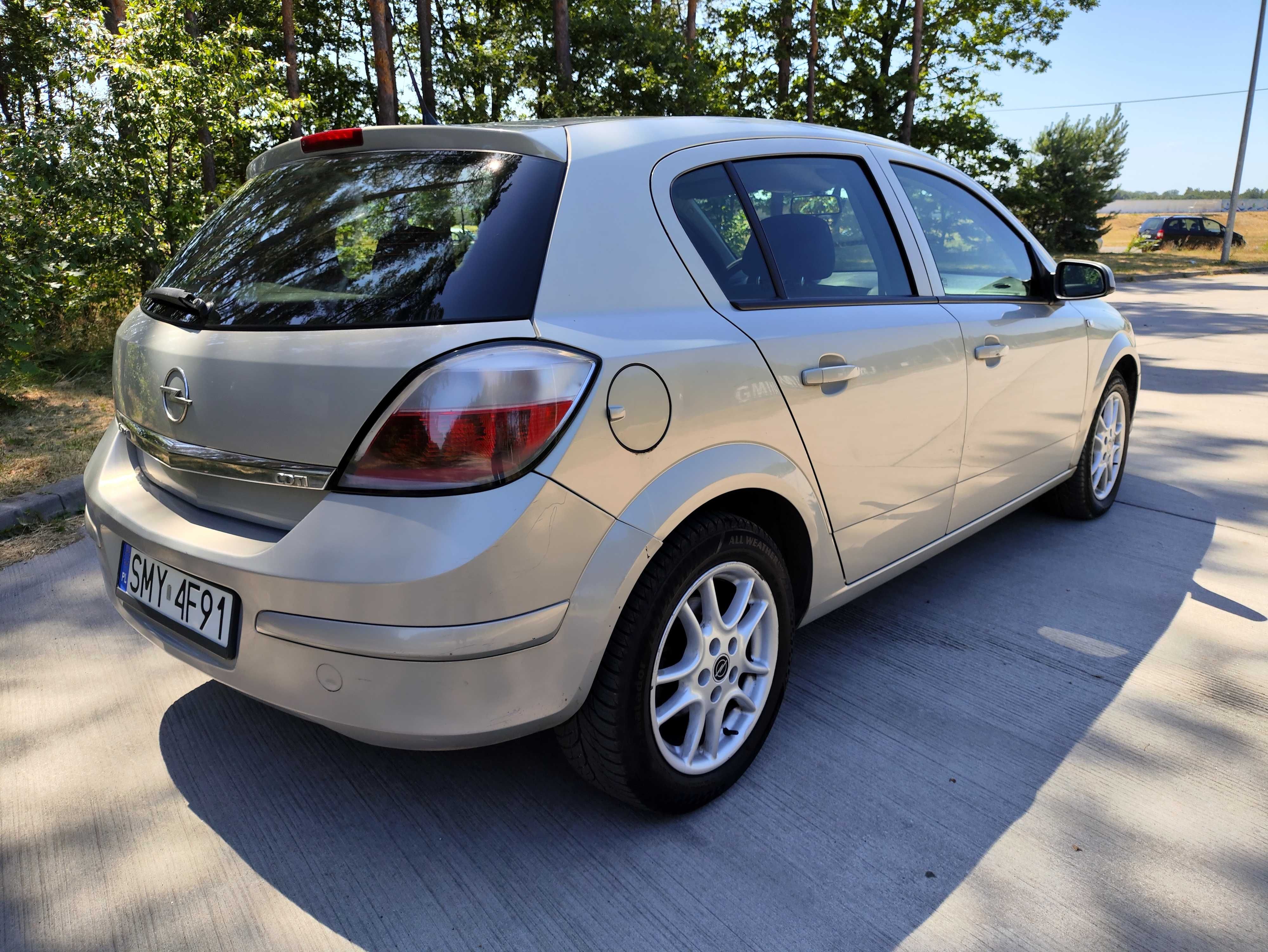 Opel Astra H 1.3 CDTI 90KM, 2006 rok, 5-drzwi, stan bdb