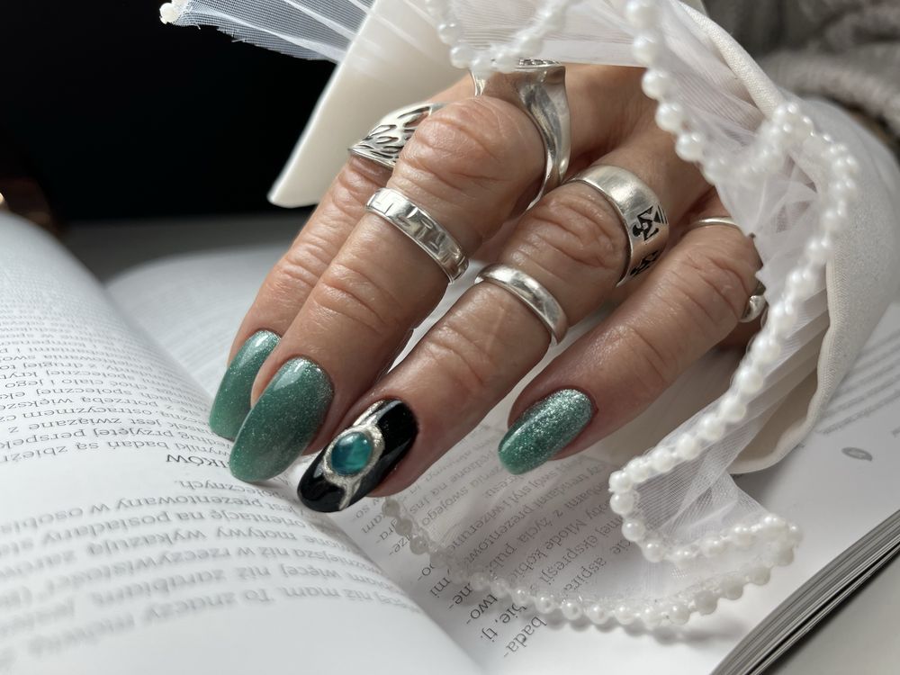Stylizacja paznokci, manicure, hybryda, przedłużanie, pedicue