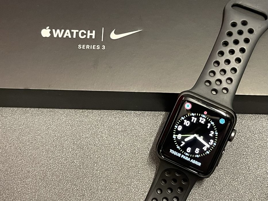 Apple Watch Nike+ Series 3 GPS  42mm (Como novo)
