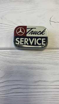 Конфетки в металлической коробке Mercedes truck service