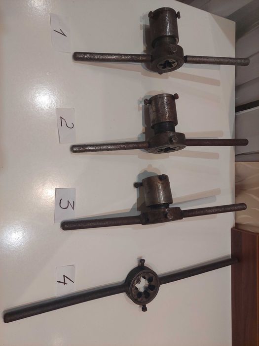 Клупп плашки для нарезки резьбы