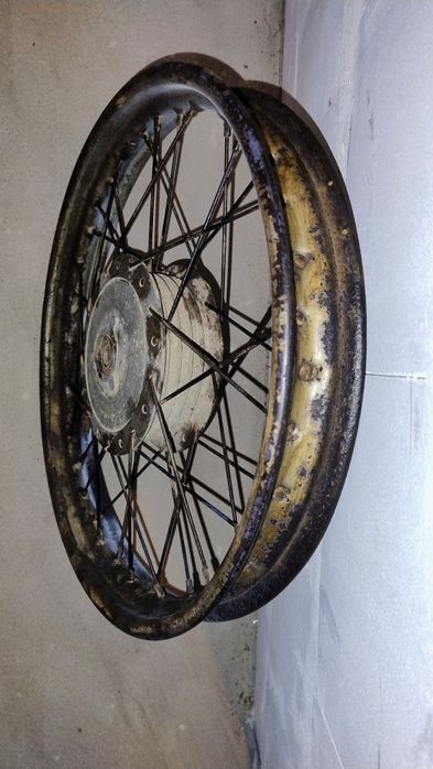 WSK motor Komplet dwa koła przód i tył z zębatką napędową do WSK