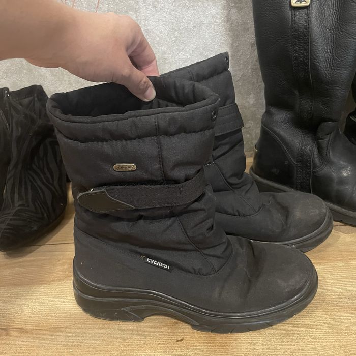 Взуття жіноче зима осінь 39-40 р але на ногу 39 розміру