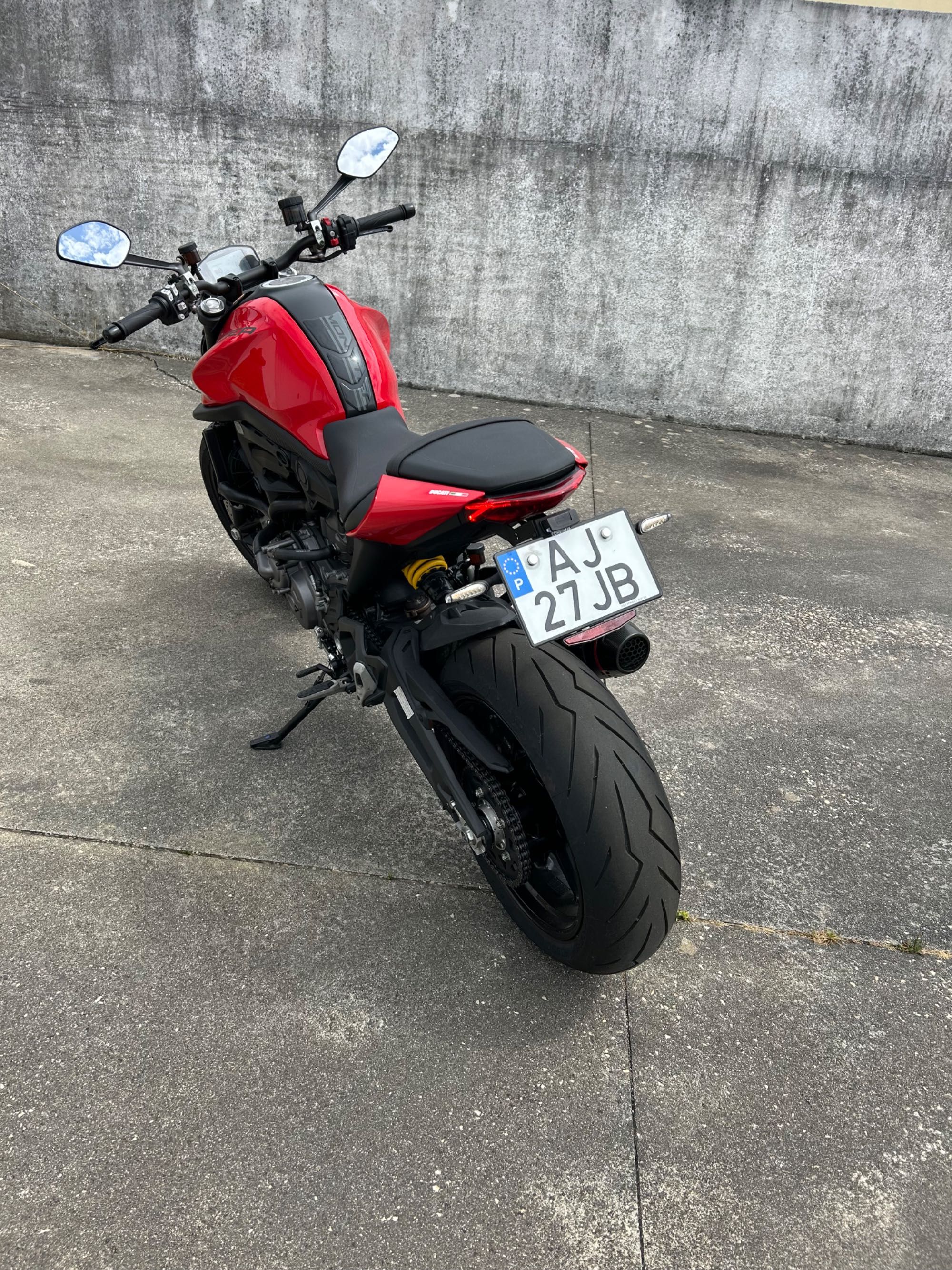 Ducati montes 937