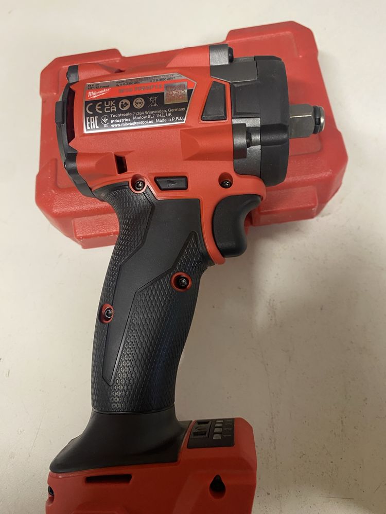 Klucz udarowy 1/2 cala milwaukee m18 FIW2F12 oryginalny