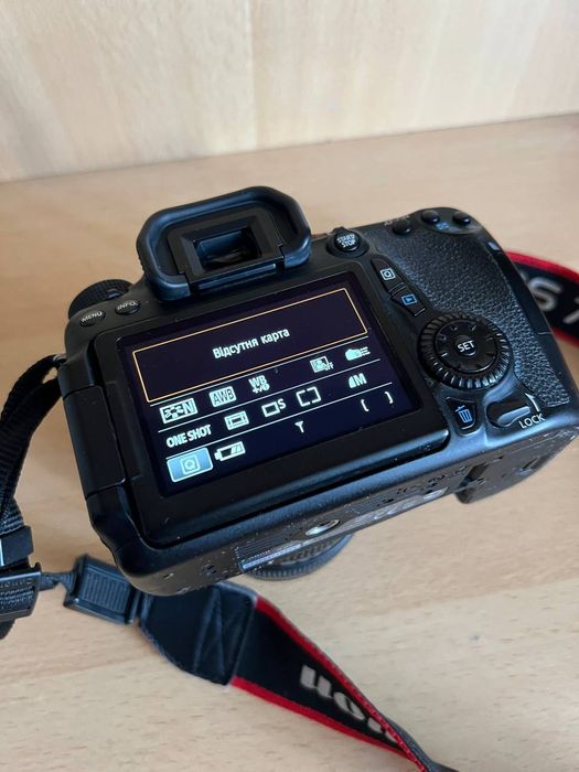 Canon 70D + обʼєктив 50мм 1.4