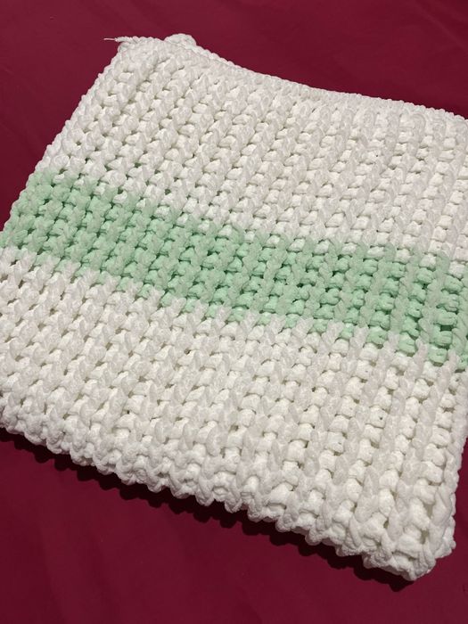 Плед детский, плед в коляску вязанный