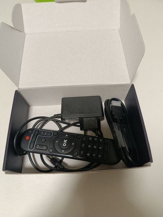 Продам приставку Х92