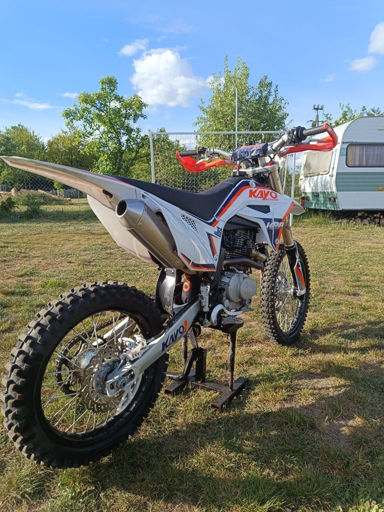 Cross marki Kayo T4 rok 2021 , pojemność 250