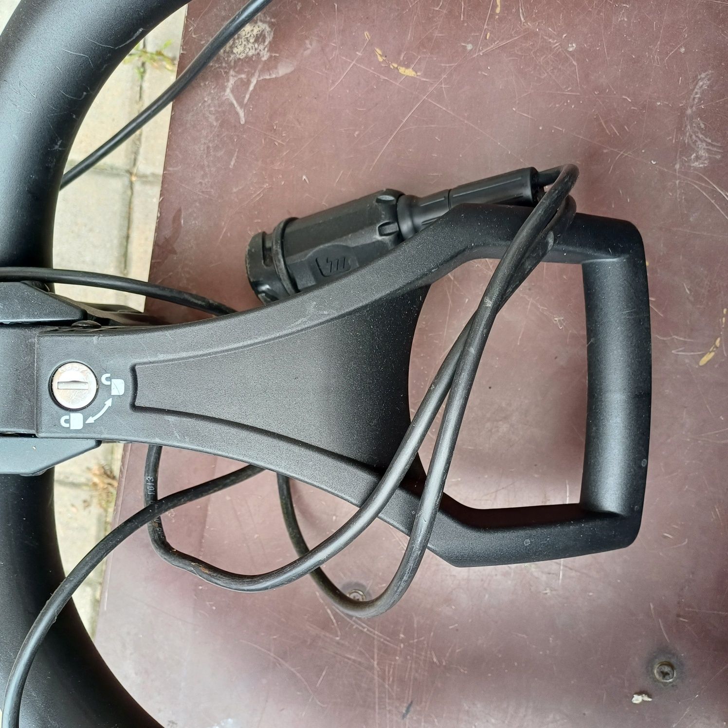 Bagażnik rowerowy thule  na hak G2 920