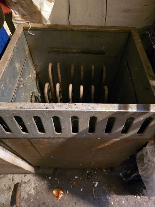 Електропіч для сауни не бувша у використанні