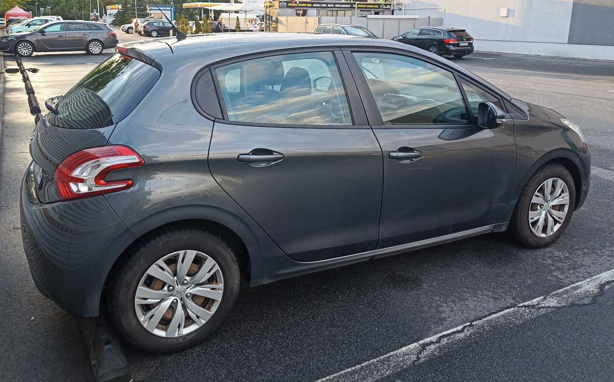 Peugeot 208 - 1.2 Benzyna - Wrocław - 2014 -OC + Przegląd