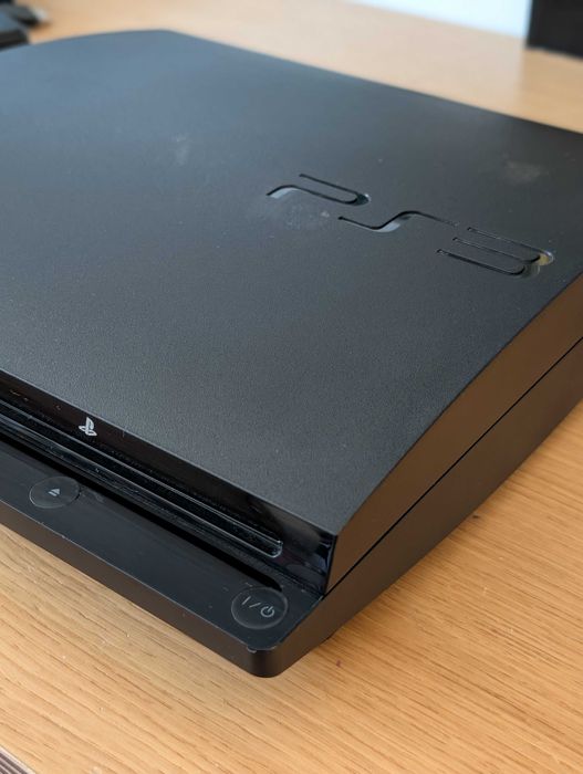 PS3 - Pack Consola+8 Jogos