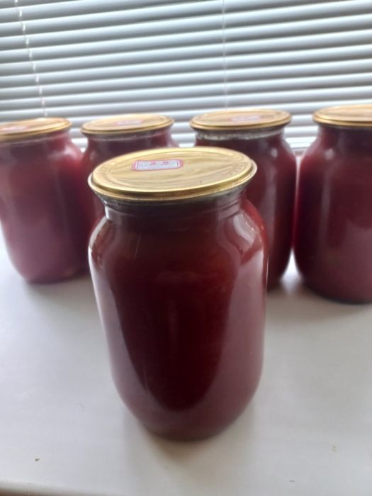 Продам помидоры в собственном соку.