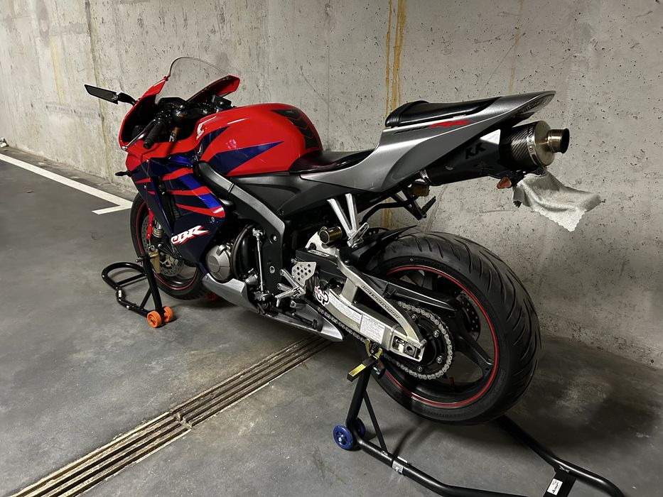 Honda CBR 600 RR PC37, Bezwypadkowy, MiVV, Nowy Napęd, Alarm, 34k km