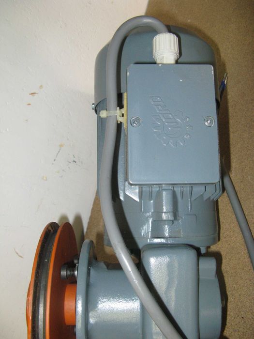 Motoreduktor Nord   VDE0530  IEC71   0,37kW   3 fazy