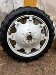 Rodas estreitas 240/95 R 44