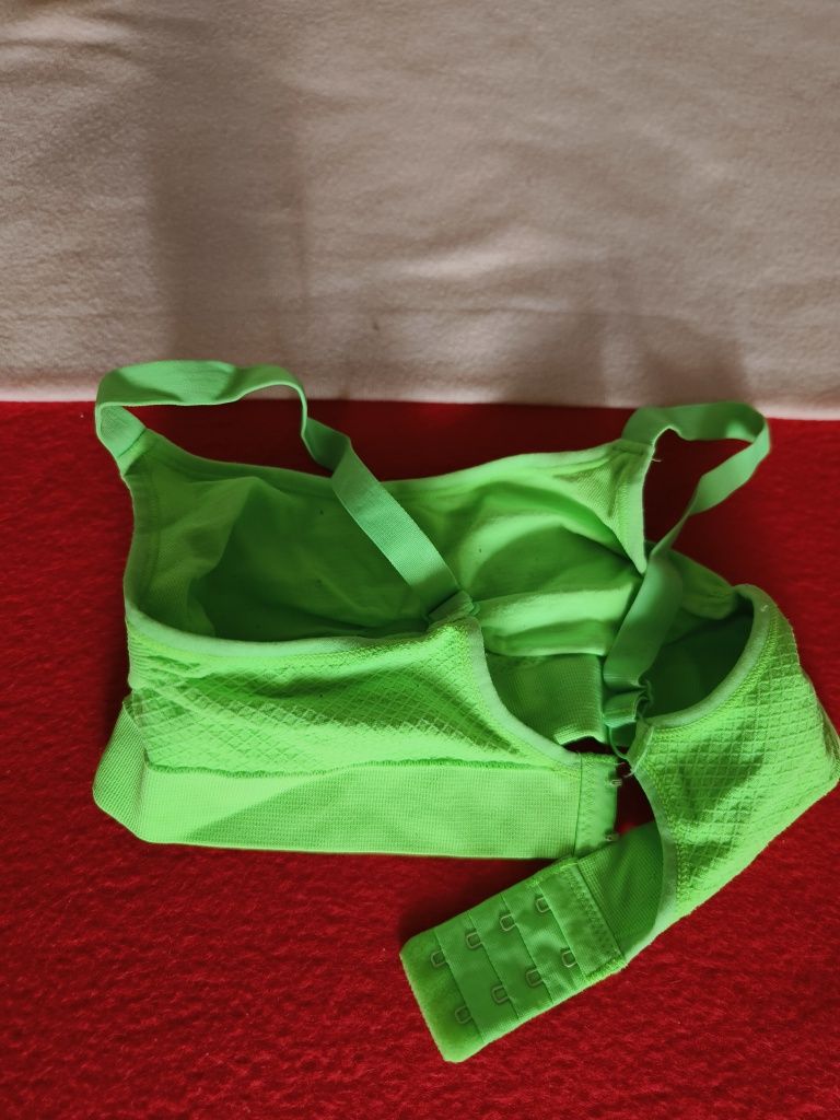 Stanik sportowy, zielony rozm. S/M