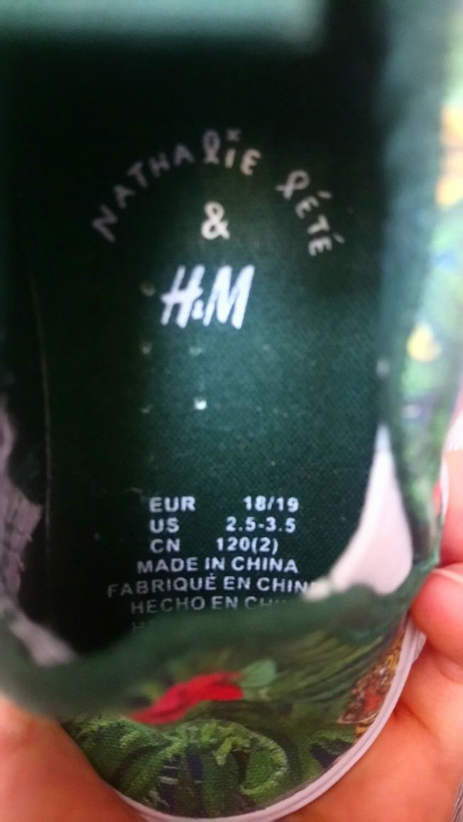 Дитячі сліпони H&M