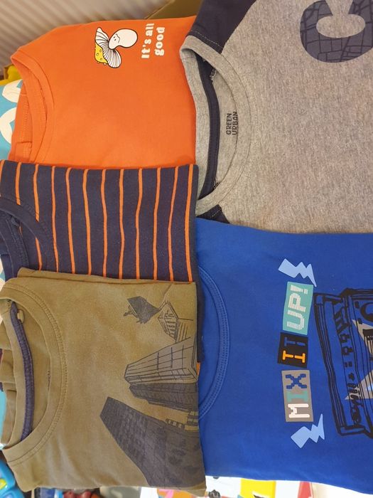 Bluzki chłopięce 110/116 jak nowe dlugi rękaw 5szt