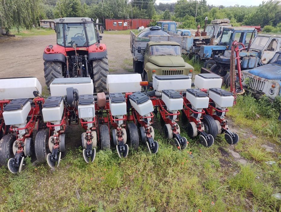 Сівалка challenger 8122