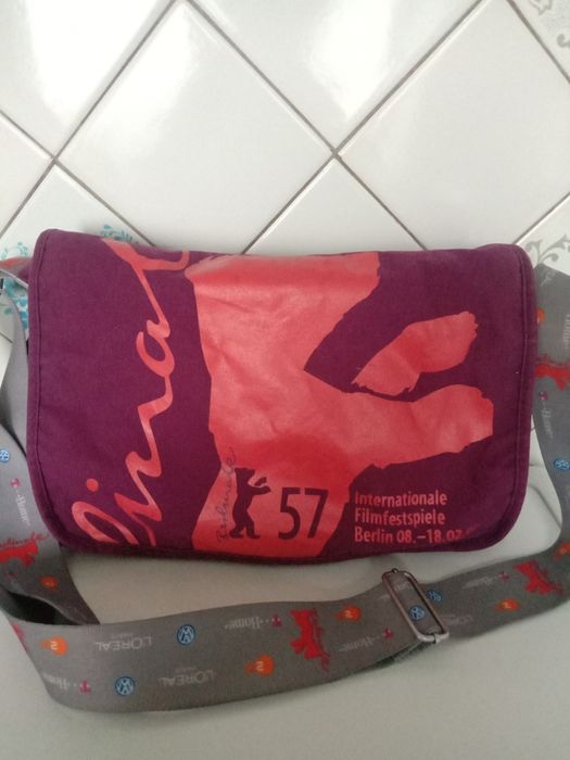 Продам сумку стильную