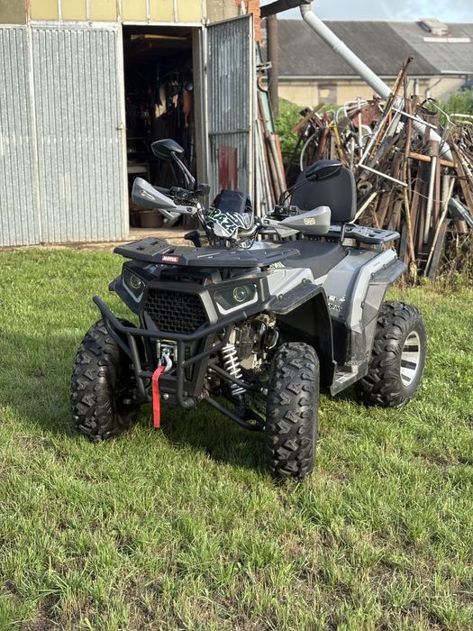 Quad Barton Raze 200