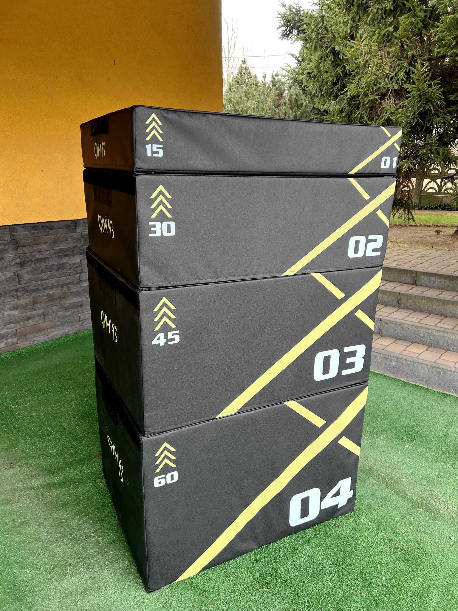 Soft Plyo Box Zestaw 4 piętra żółty akcent