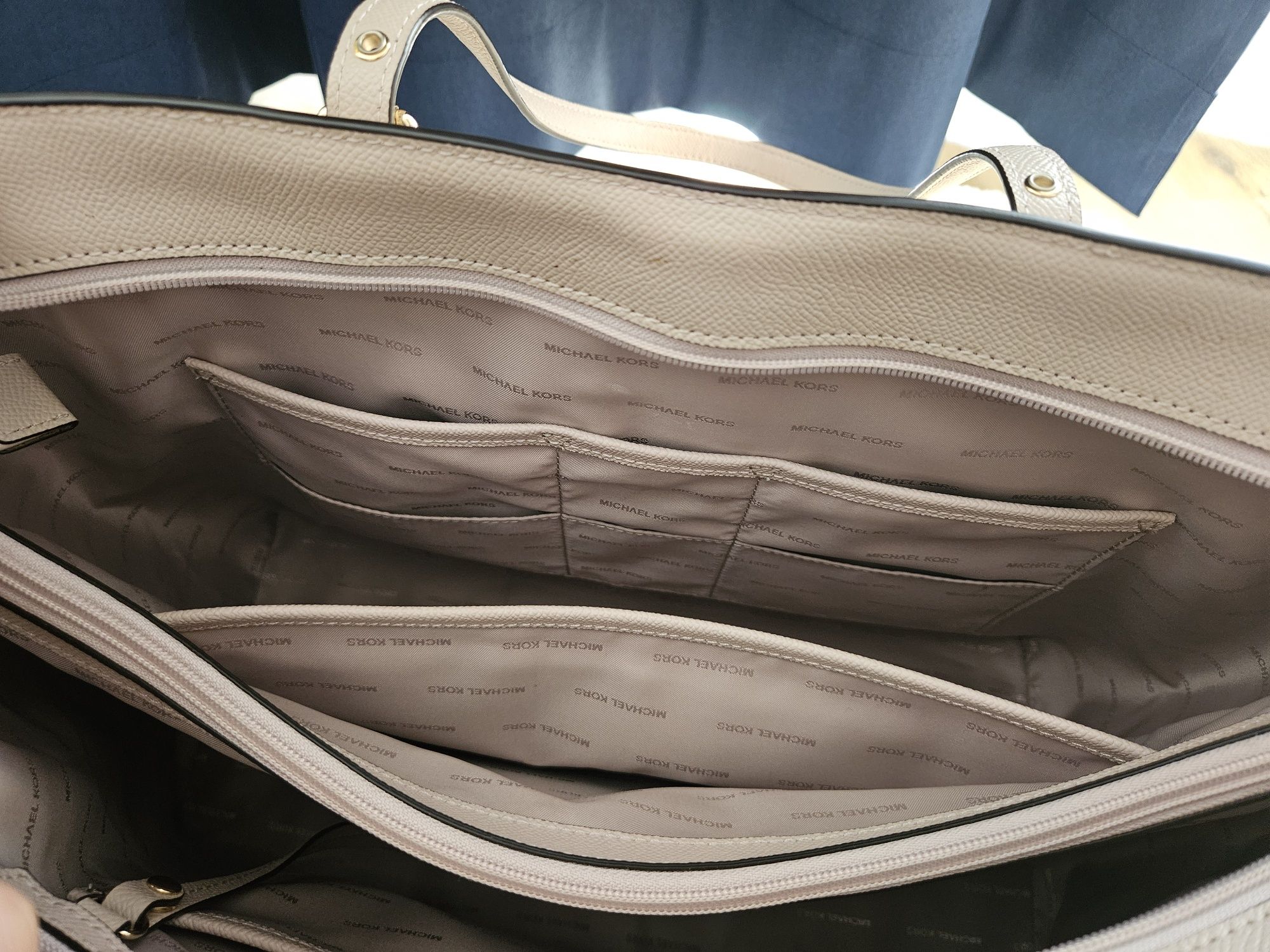 Michael Kors - rosa/beige com compartimento para computador