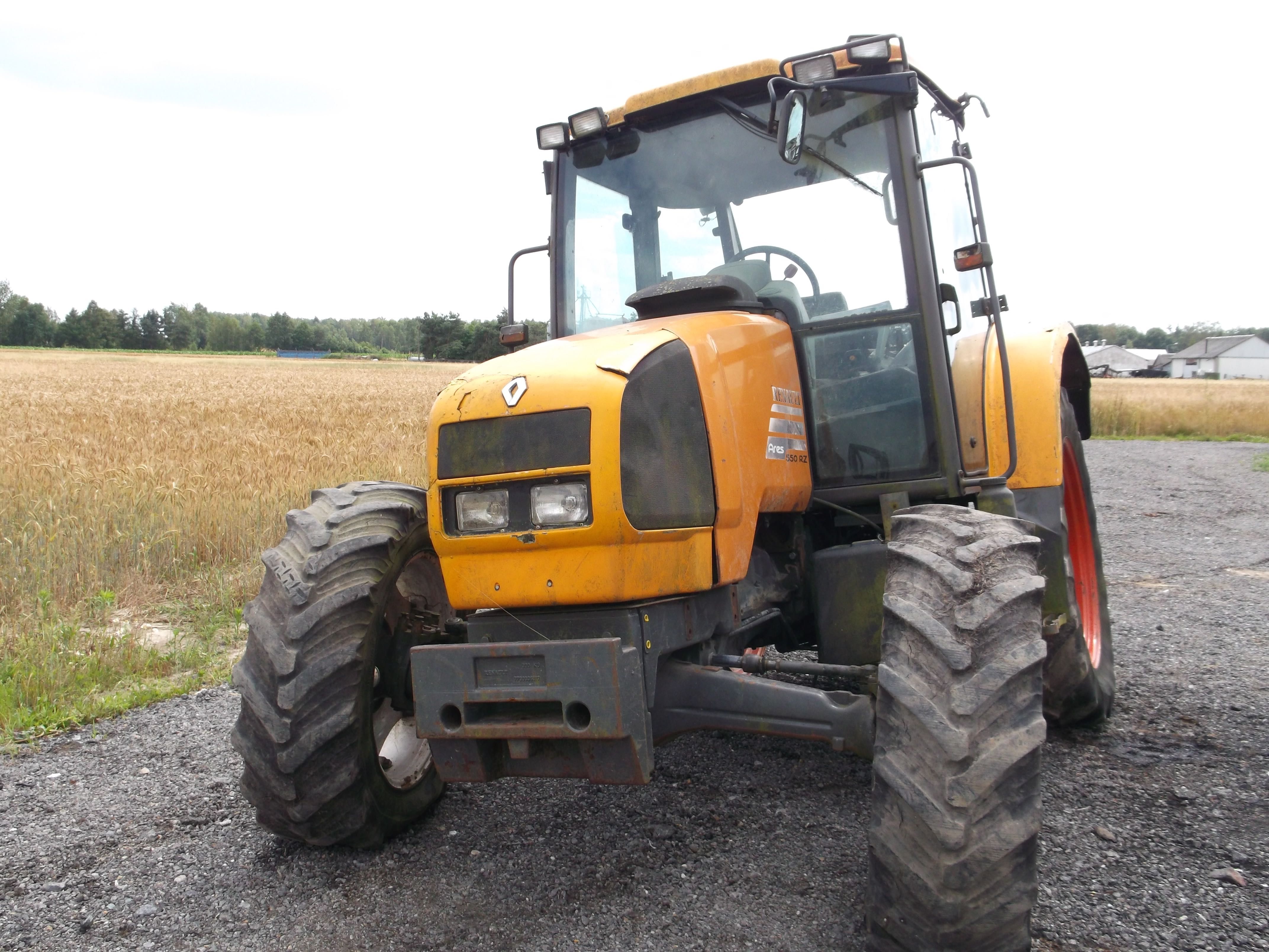 Renault Ares 550RZ --kabina,silnik,most,skrzynia,podnośnik,maska--