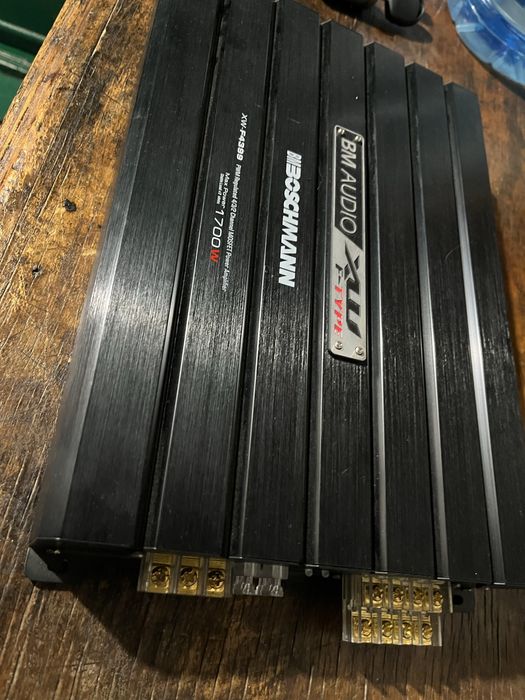 Продам підсилювач для сабвуфера